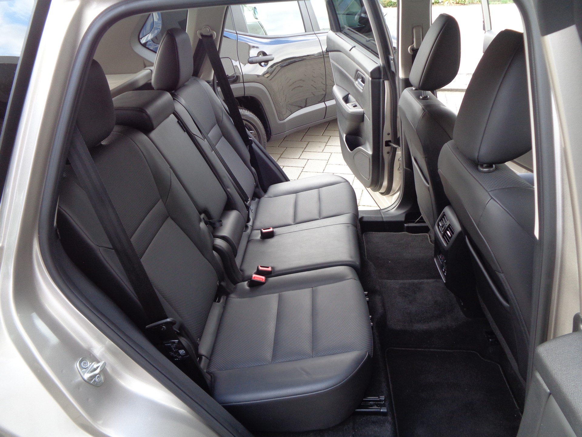 NISSAN X-Trail 1.5 VC-T e-Power 4WD N-Trek - 13