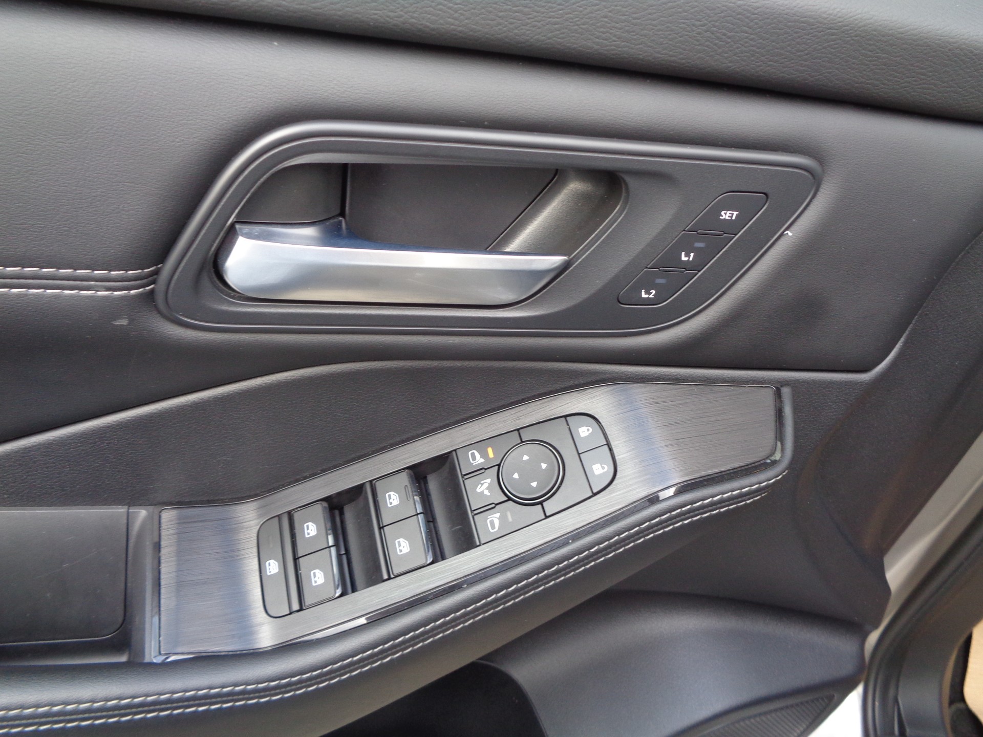 NISSAN X-Trail 1.5 VC-T e-Power 4WD N-Trek - 20