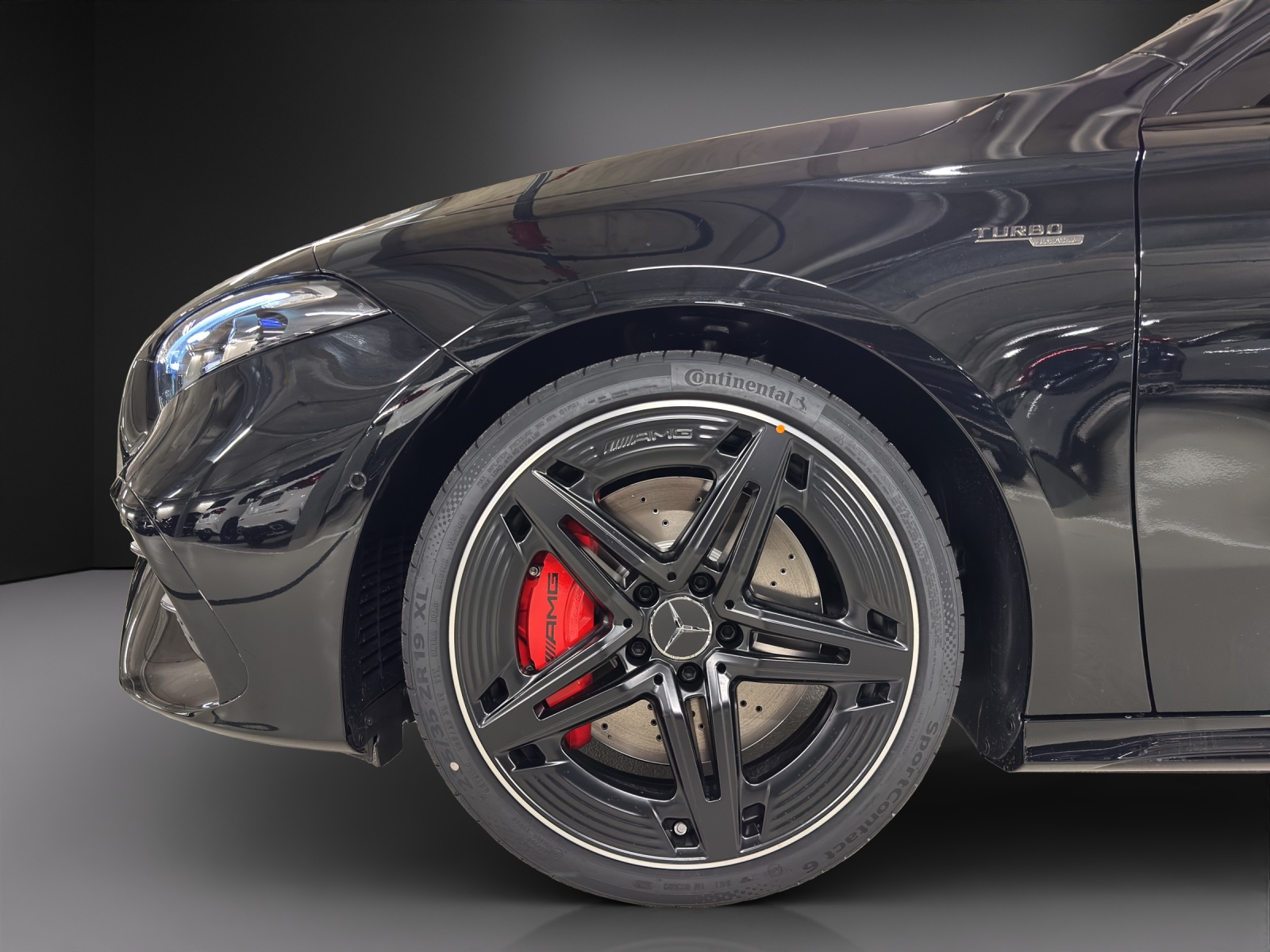 MERCEDES-BENZ A AMG 35 4Matic 8G-DCT - 9