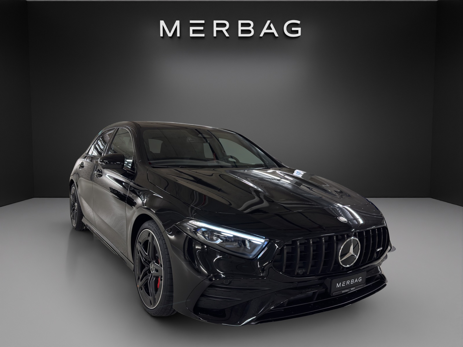 MERCEDES-BENZ A AMG 35 4Matic 8G-DCT