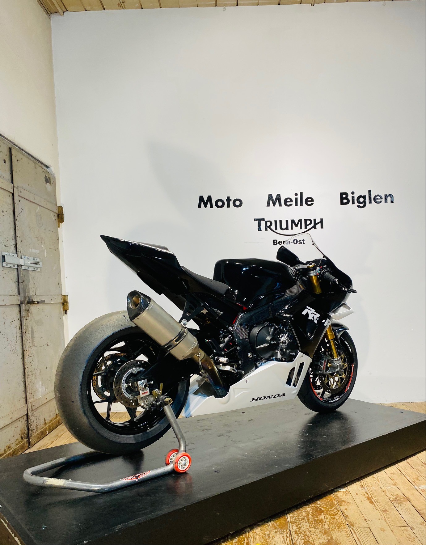 HONDA CBR 1000 RR-R SP - 6