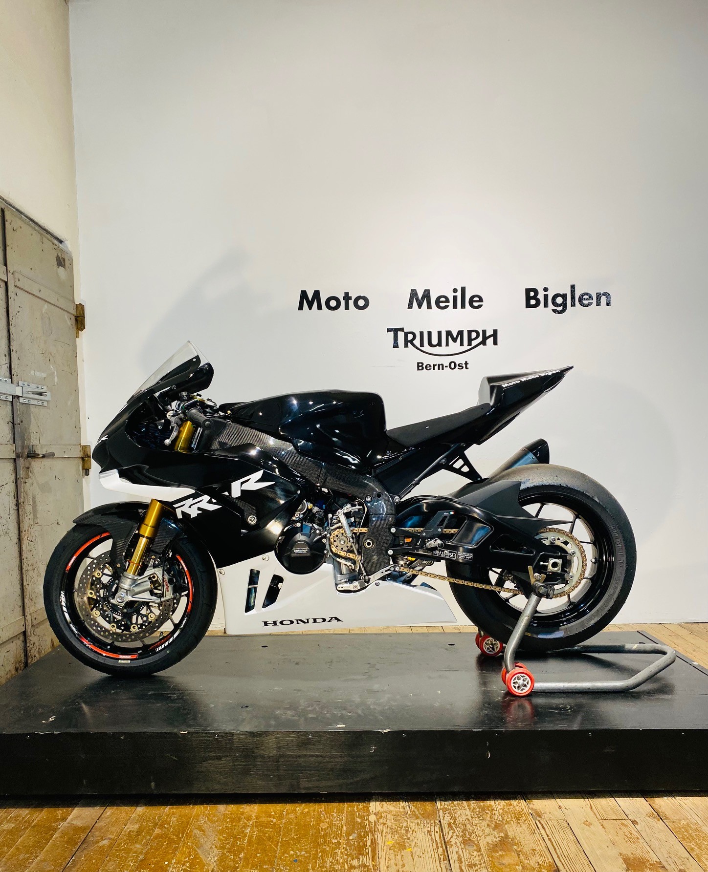 HONDA CBR 1000 RR-R SP - 2