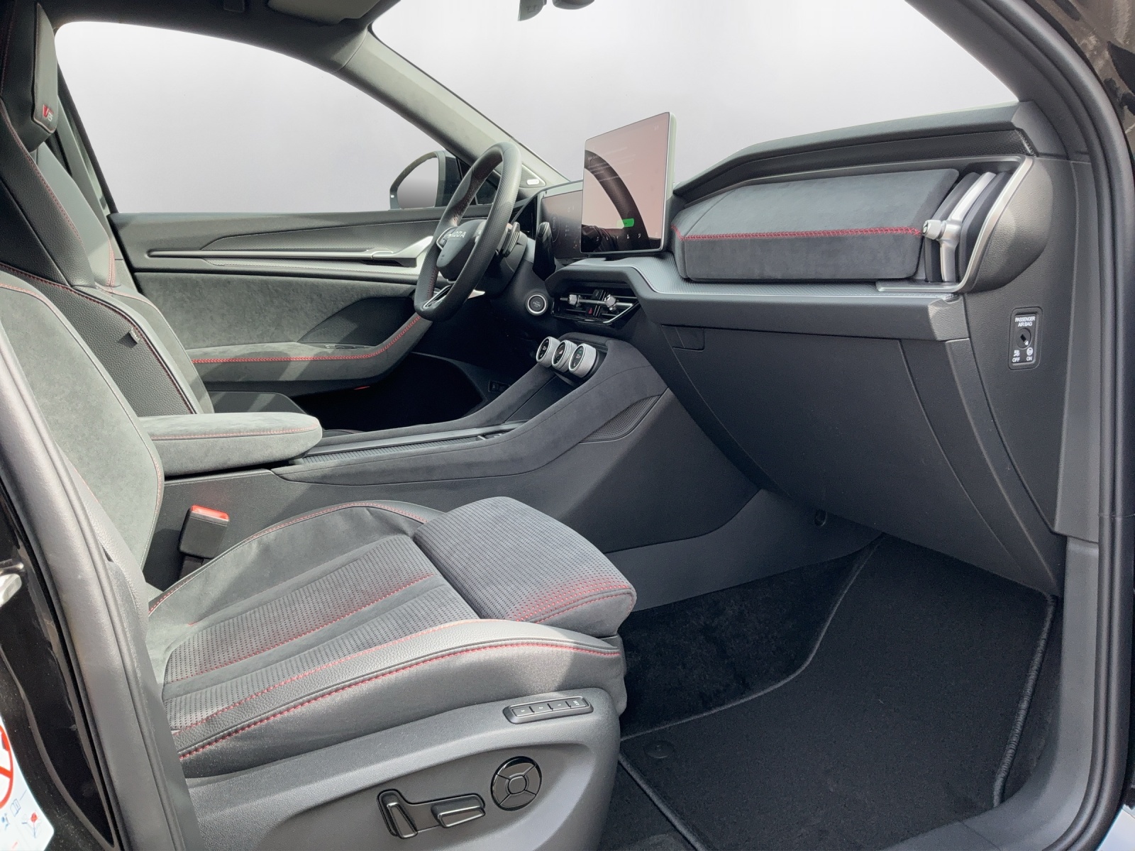 SKODA Kodiaq 2.0 TSI RS 4x4 - 14