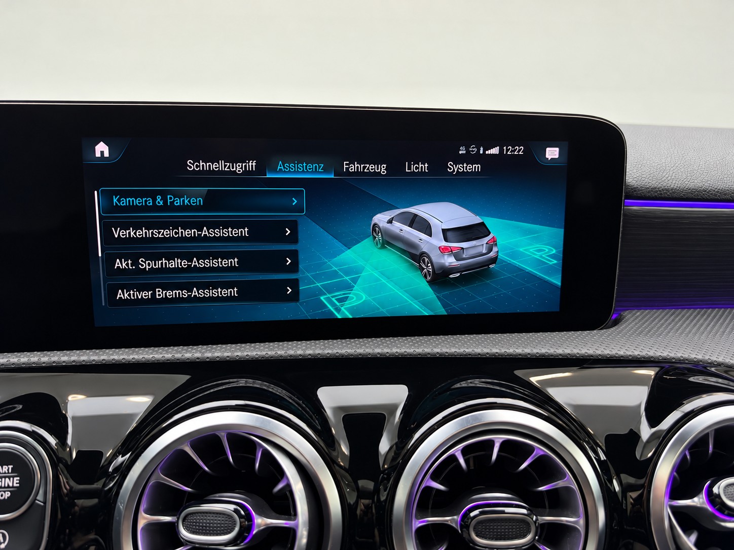 MERCEDES-BENZ A 250 4Matic AMG Line 4Matic 7G-DCT - 29