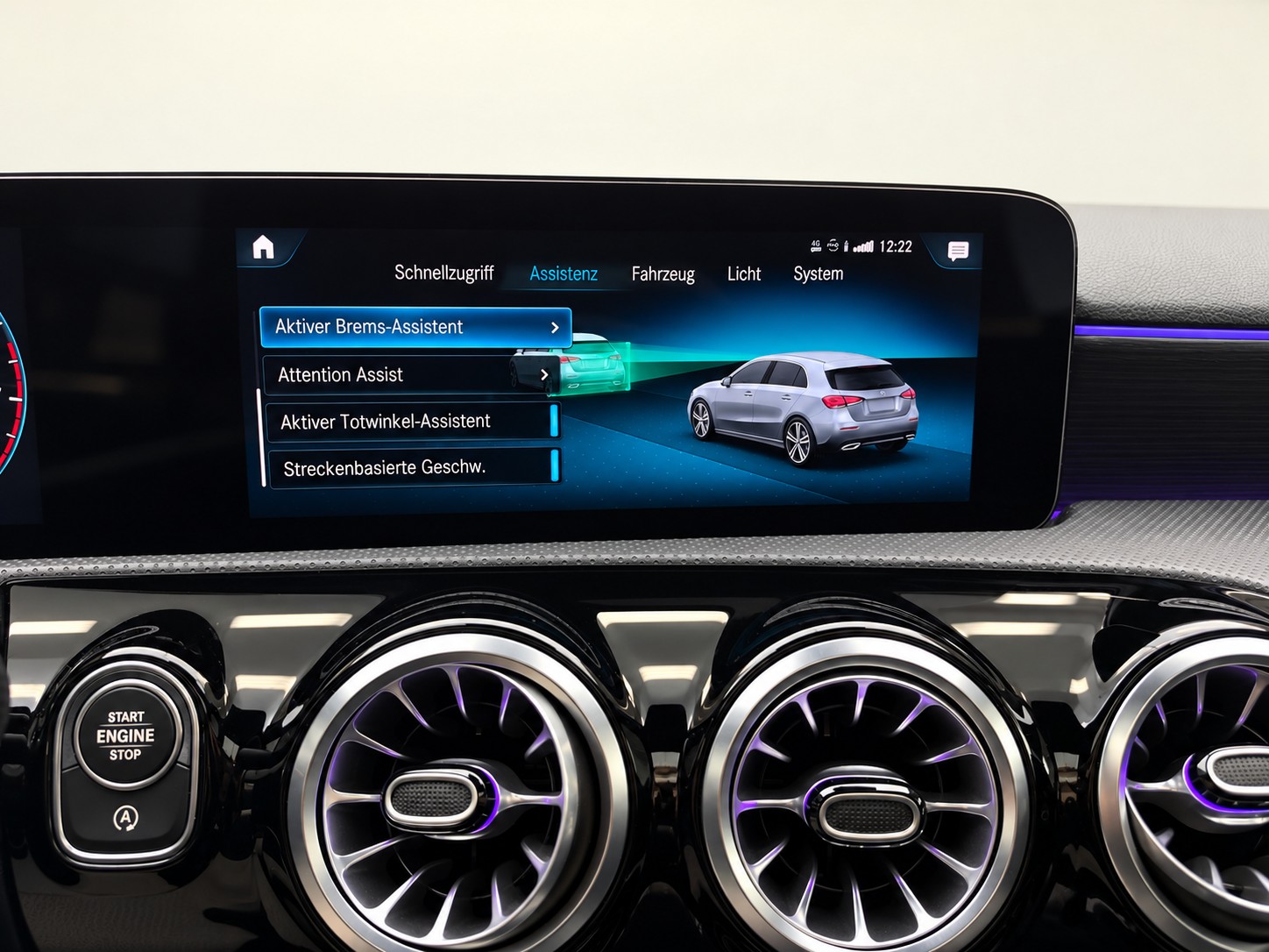 MERCEDES-BENZ A 250 4Matic AMG Line 4Matic 7G-DCT - 30