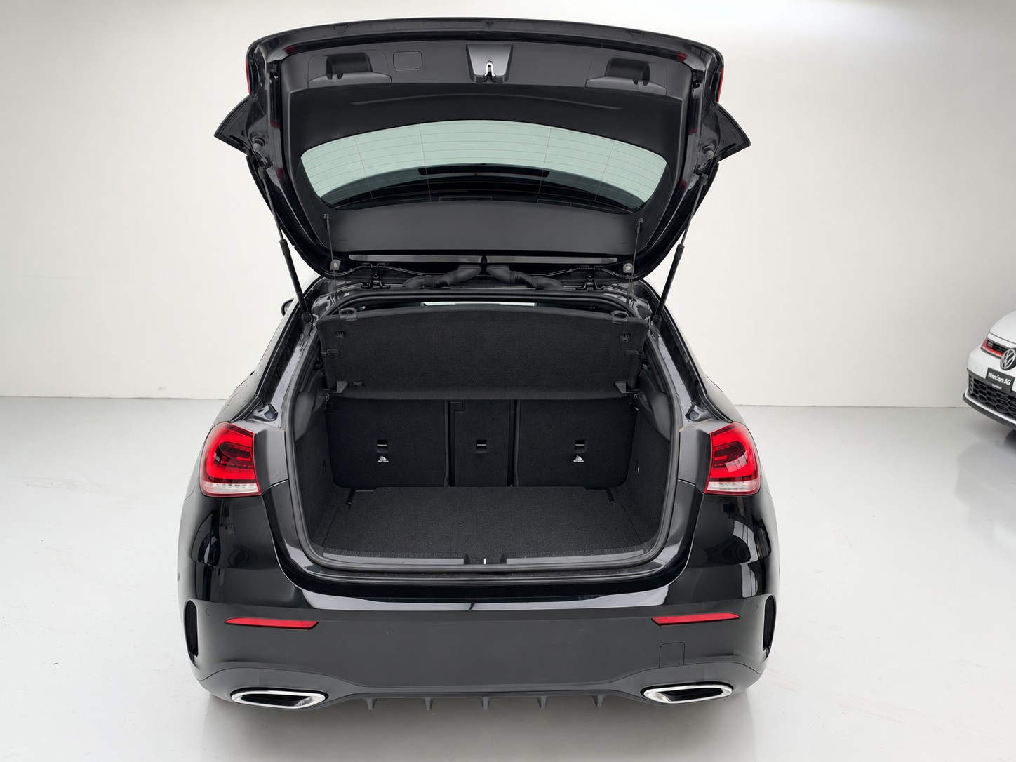 MERCEDES-BENZ A 250 4Matic AMG Line 4Matic 7G-DCT - 18