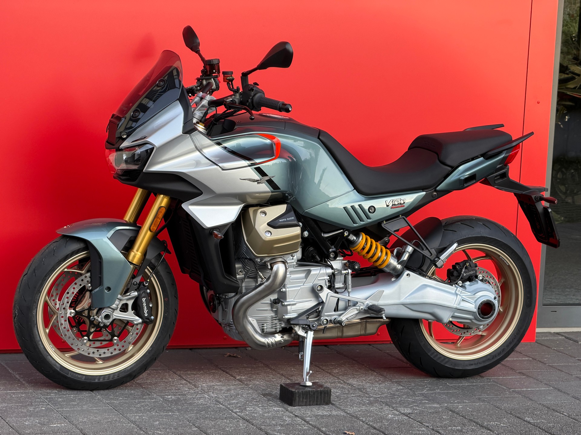MOTO GUZZI V100 Mandello S E5+ - 14