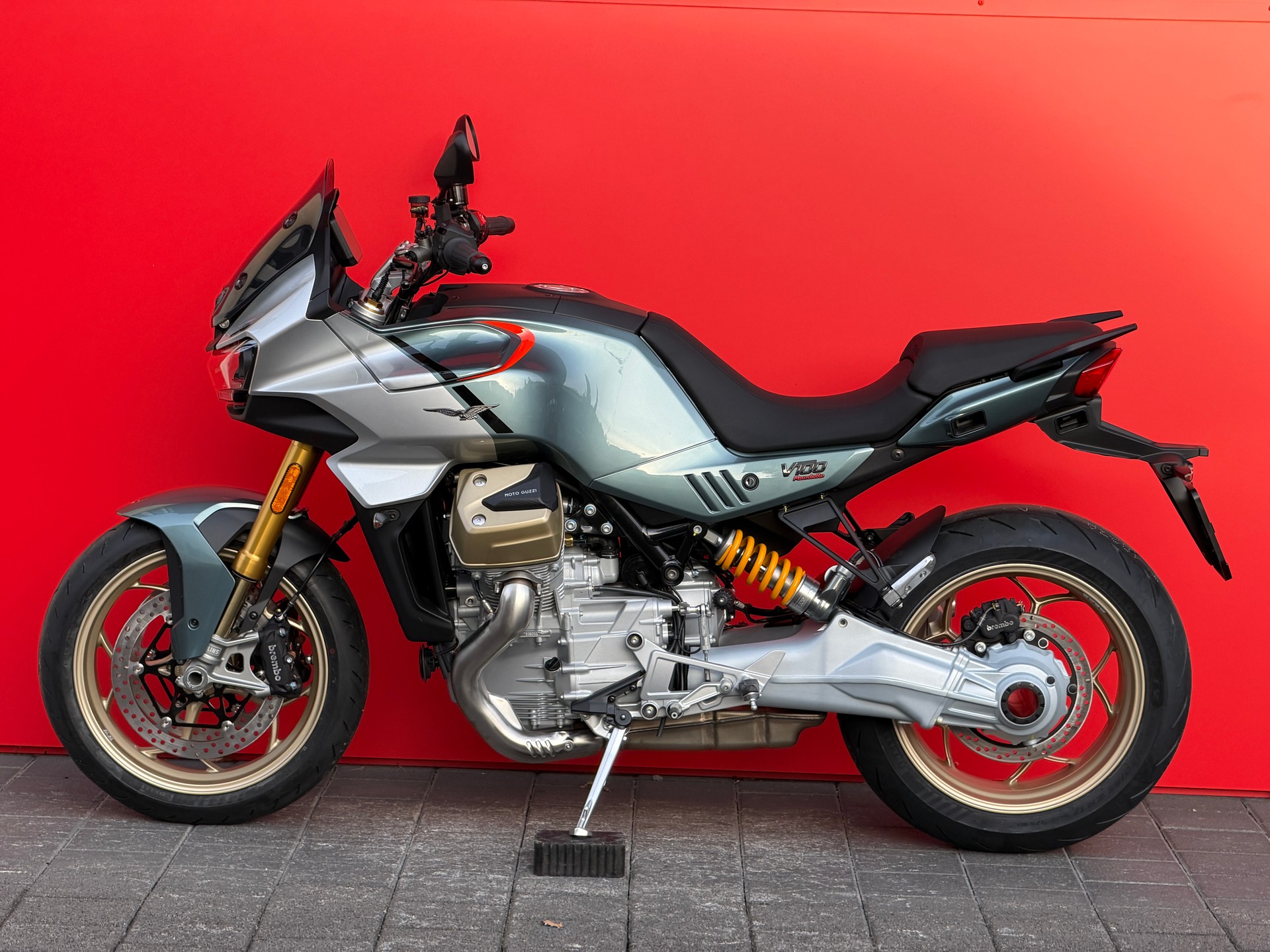 MOTO GUZZI V100 Mandello S E5+ - 13