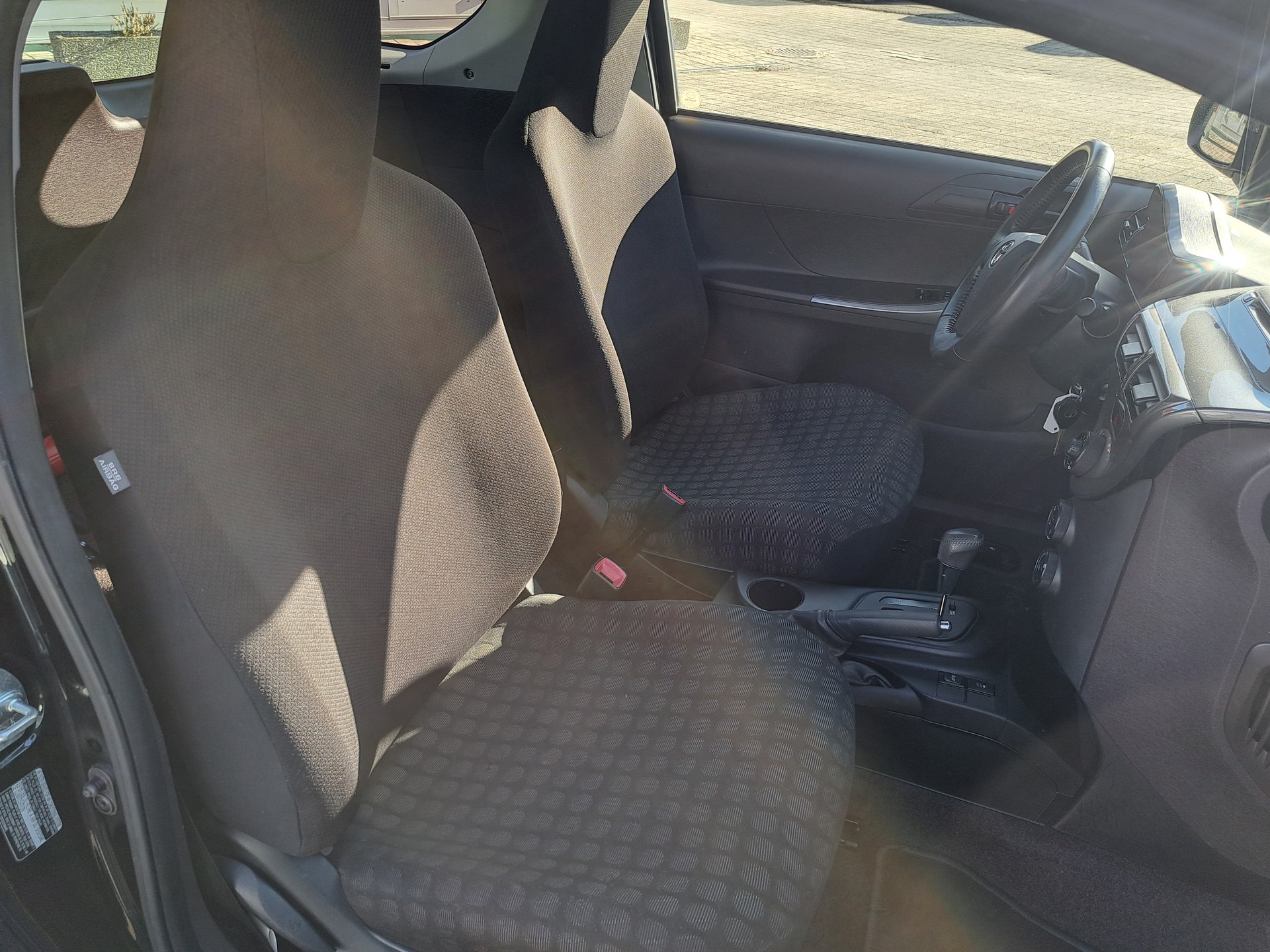 TOYOTA iQ2 1.0 VVT-i Multidrive - 6