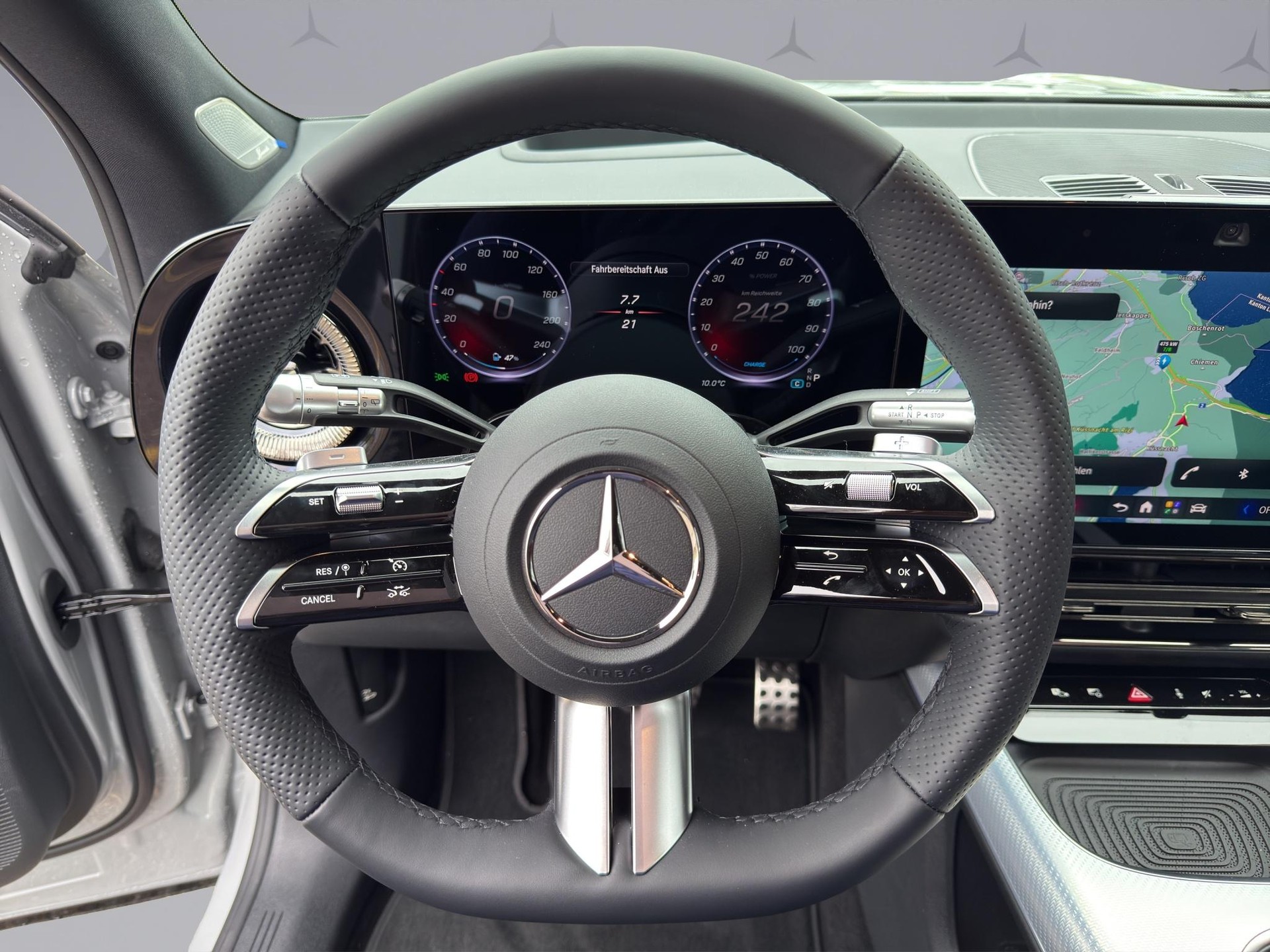 MERCEDES-BENZ GLB 350 4matic - 11