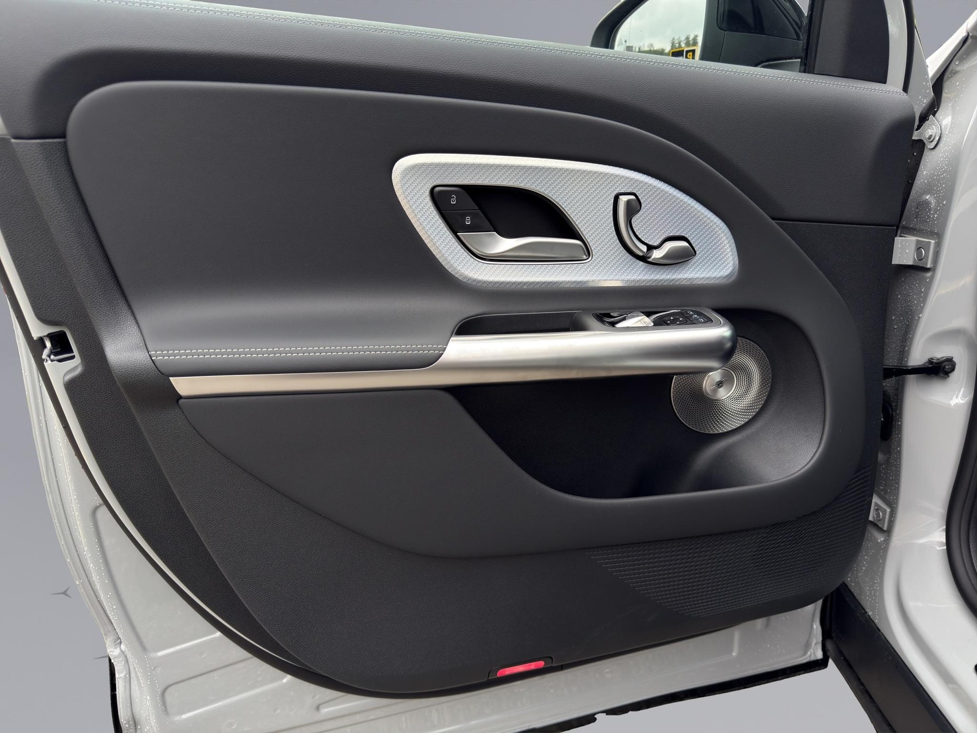 MERCEDES-BENZ GLB 350 4matic - 22