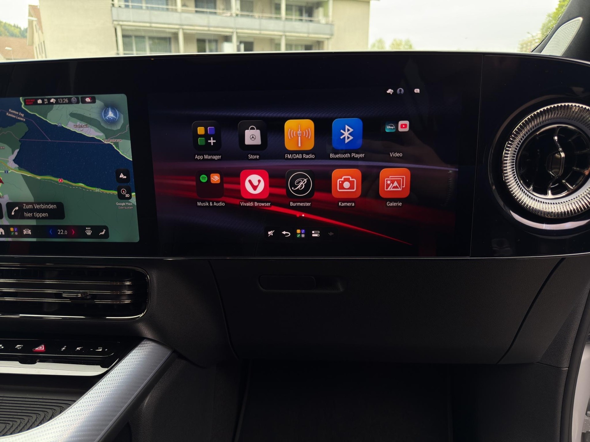 MERCEDES-BENZ GLB 350 4matic - 24