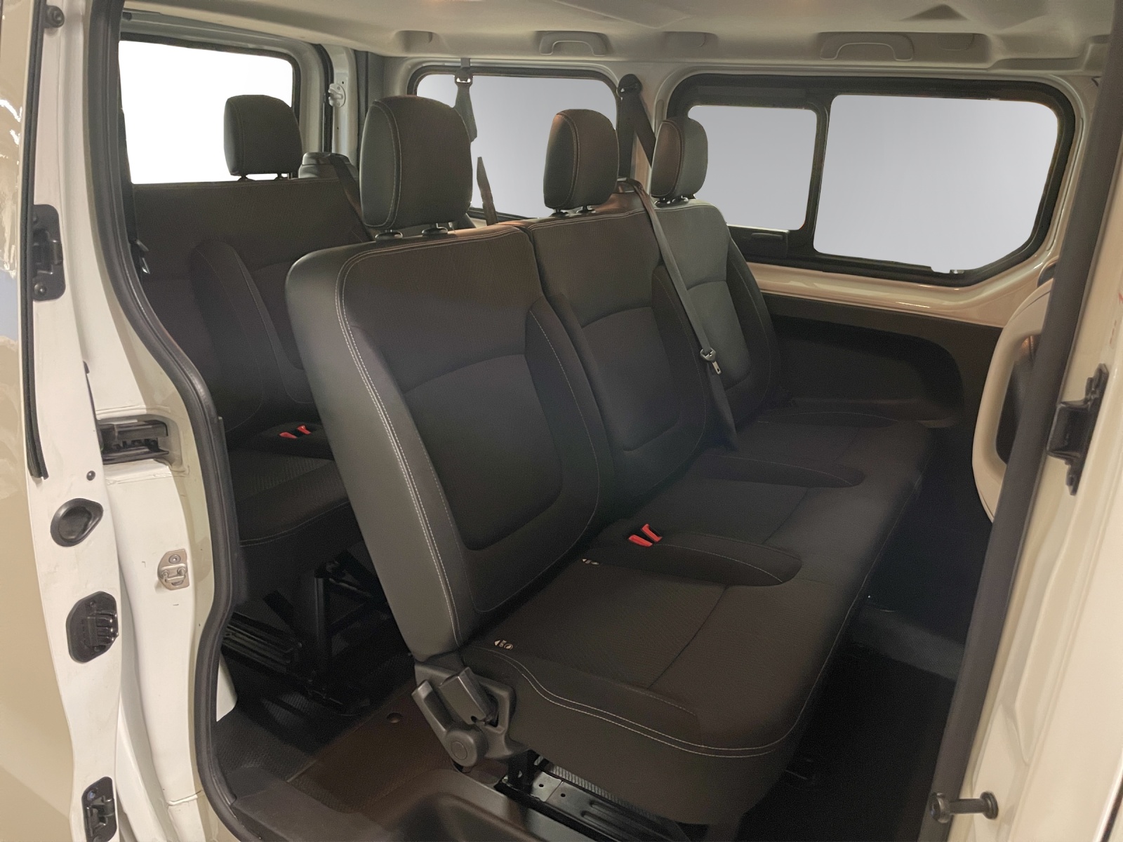 RENAULT Trafic Blue dCi 120 Passenger Zen - 9