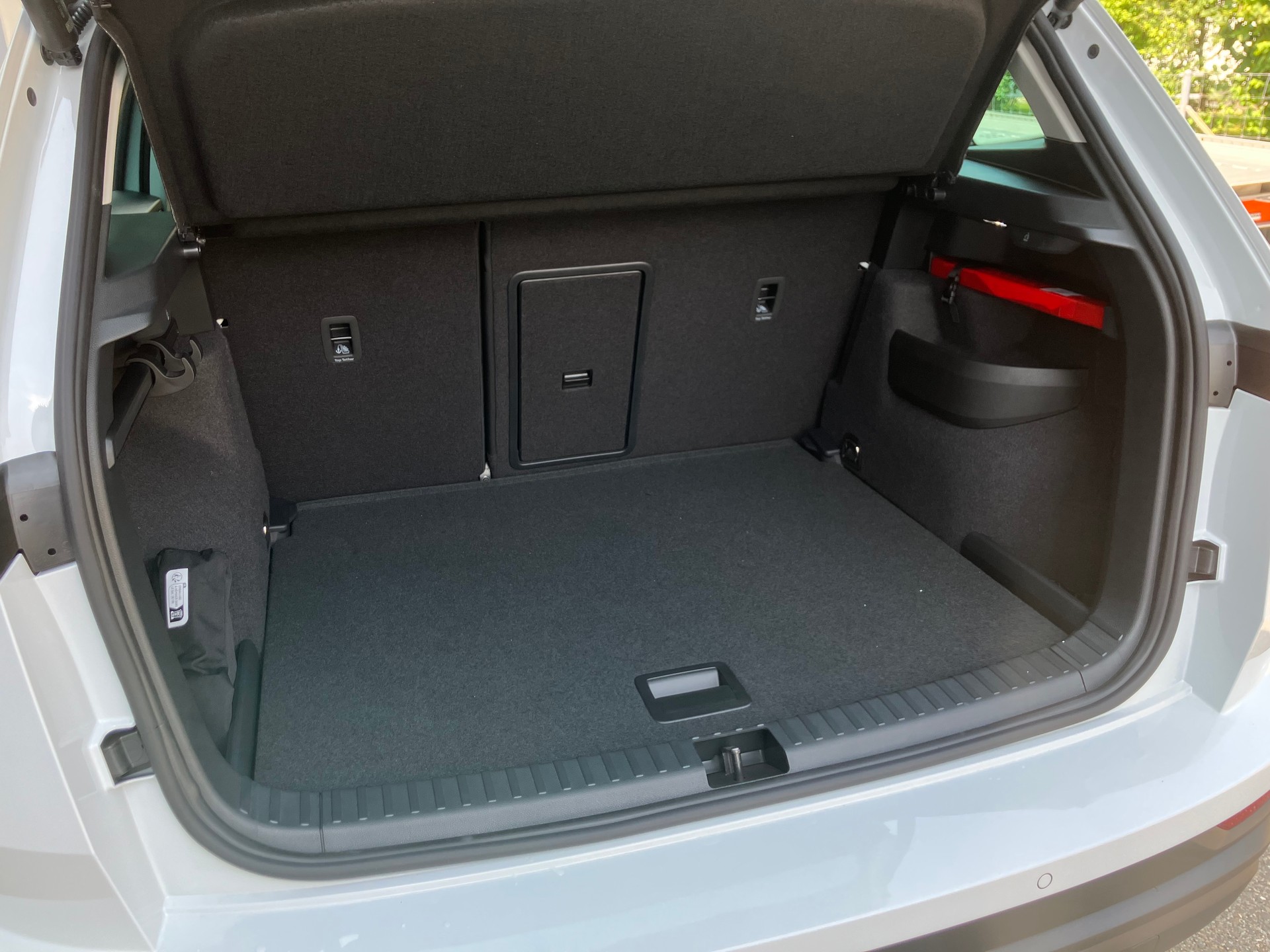 SKODA Karoq 2.0 TDI CR Dynamic 4x4 DSG - 6