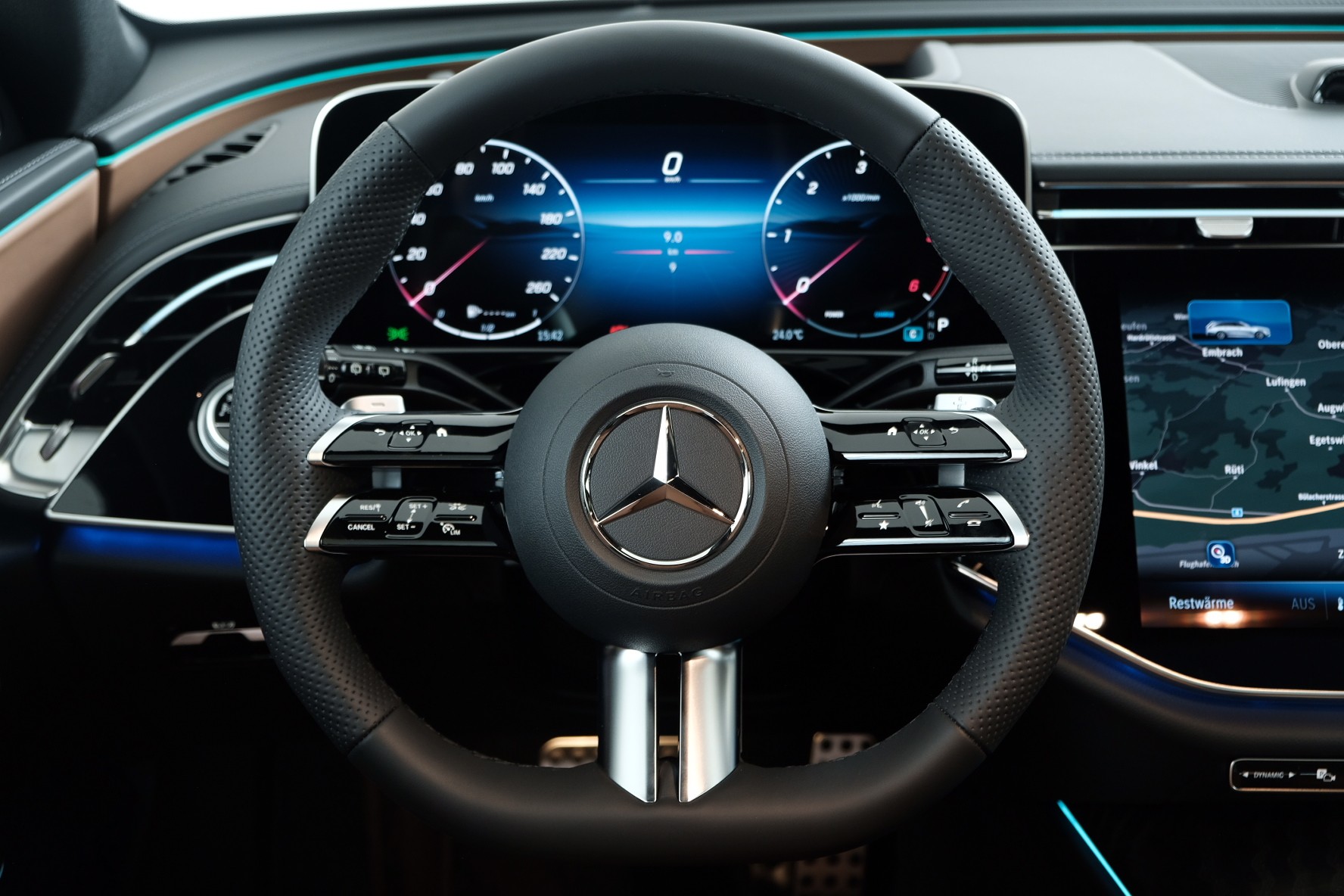 MERCEDES-BENZ E 450 d T 4Matic 9G-Tronic - 8