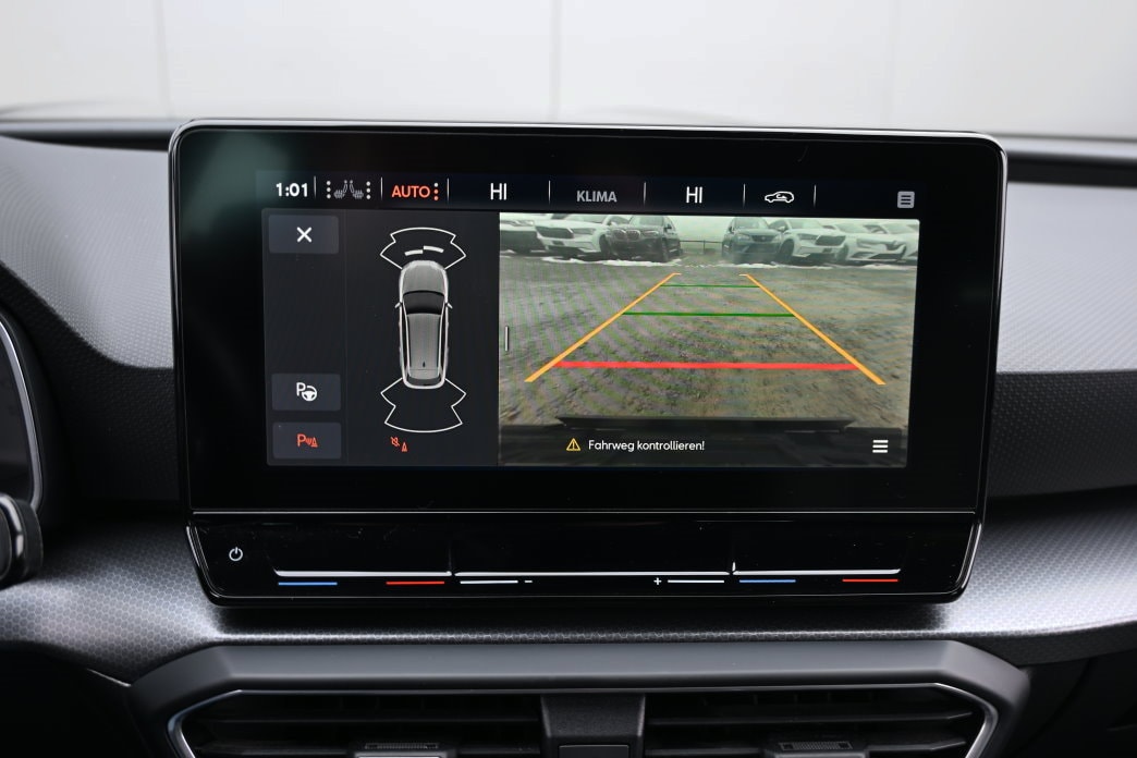 SEAT Leon ST 1.5 eTSI mHEV DSG Style - 12