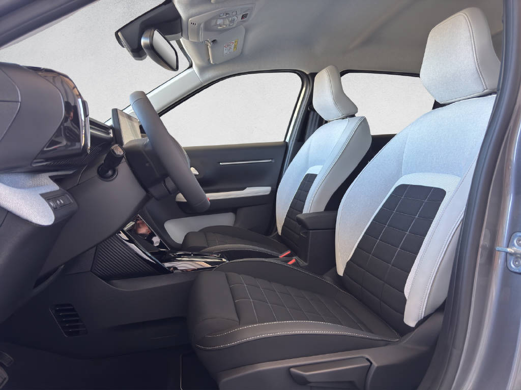 CITROEN C3 1.2 Hybrid Max - 10