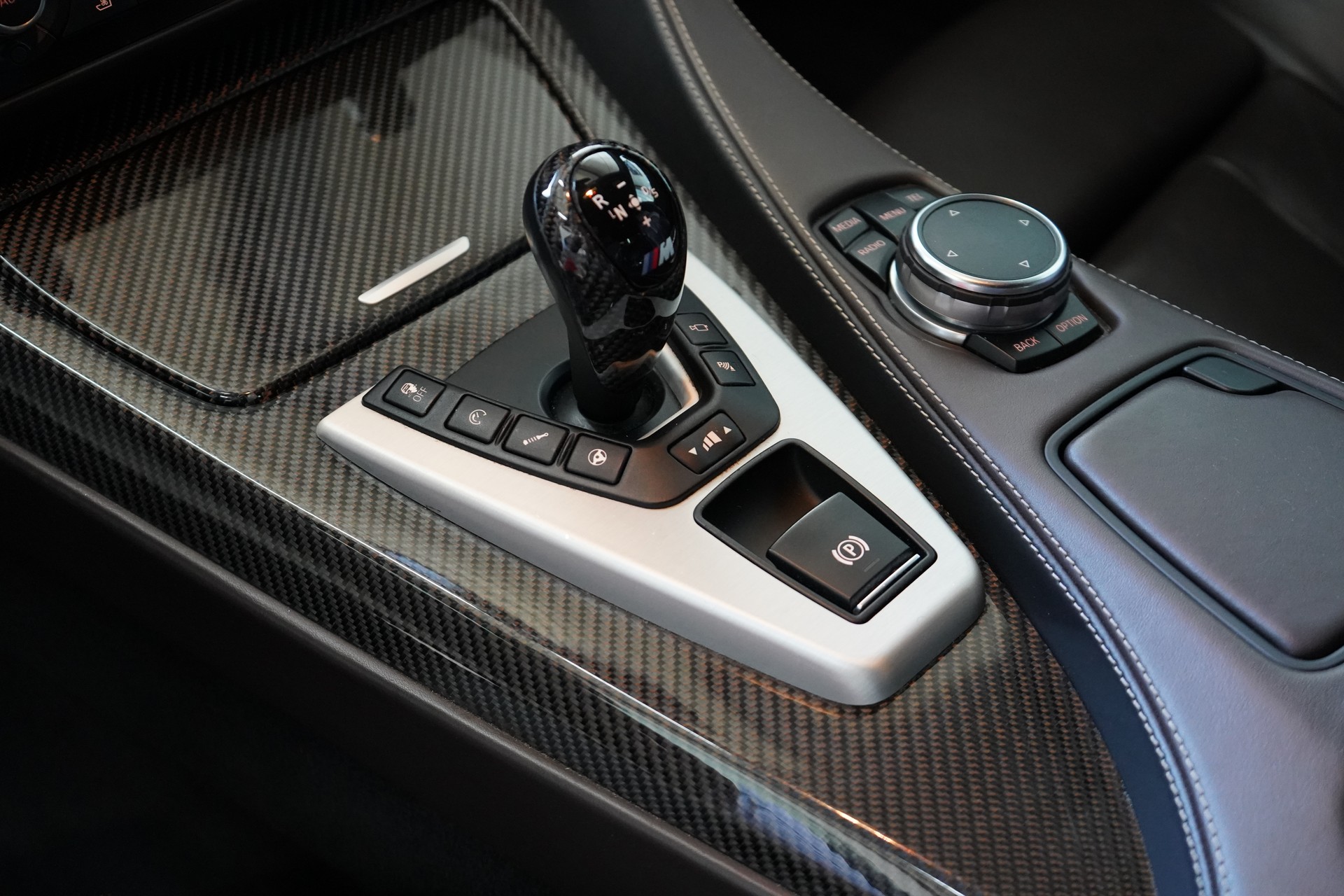 BMW M6 Gran Coupé Drivelogic / Frozen Silver Met. ** - 20