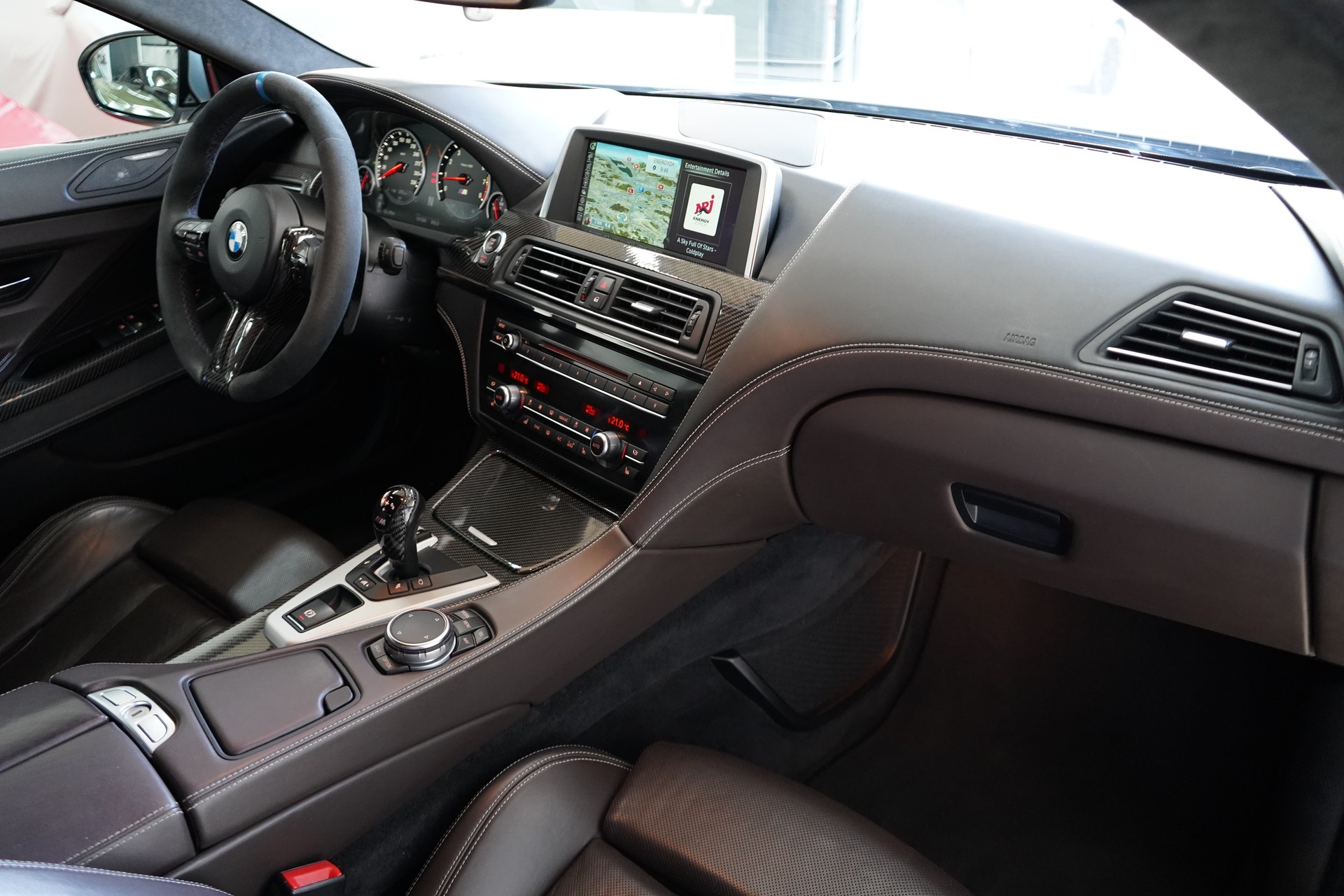 BMW M6 Gran Coupé Drivelogic / Frozen Silver Met. ** - 27
