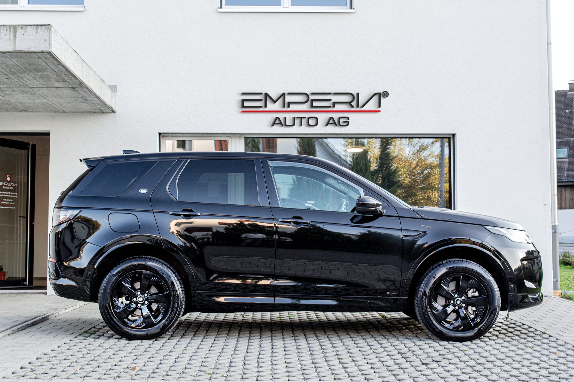 LAND ROVER Discovery Sport R Dyn P200 2.0 Si4 MHEV HSE BLACK PACK - 6