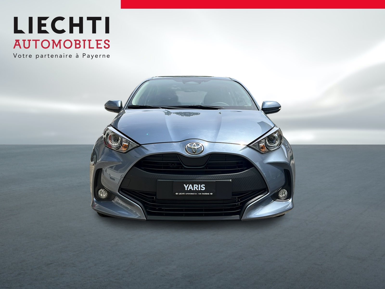 TOYOTA Yaris 1.5 Comfort e-CVT - 12