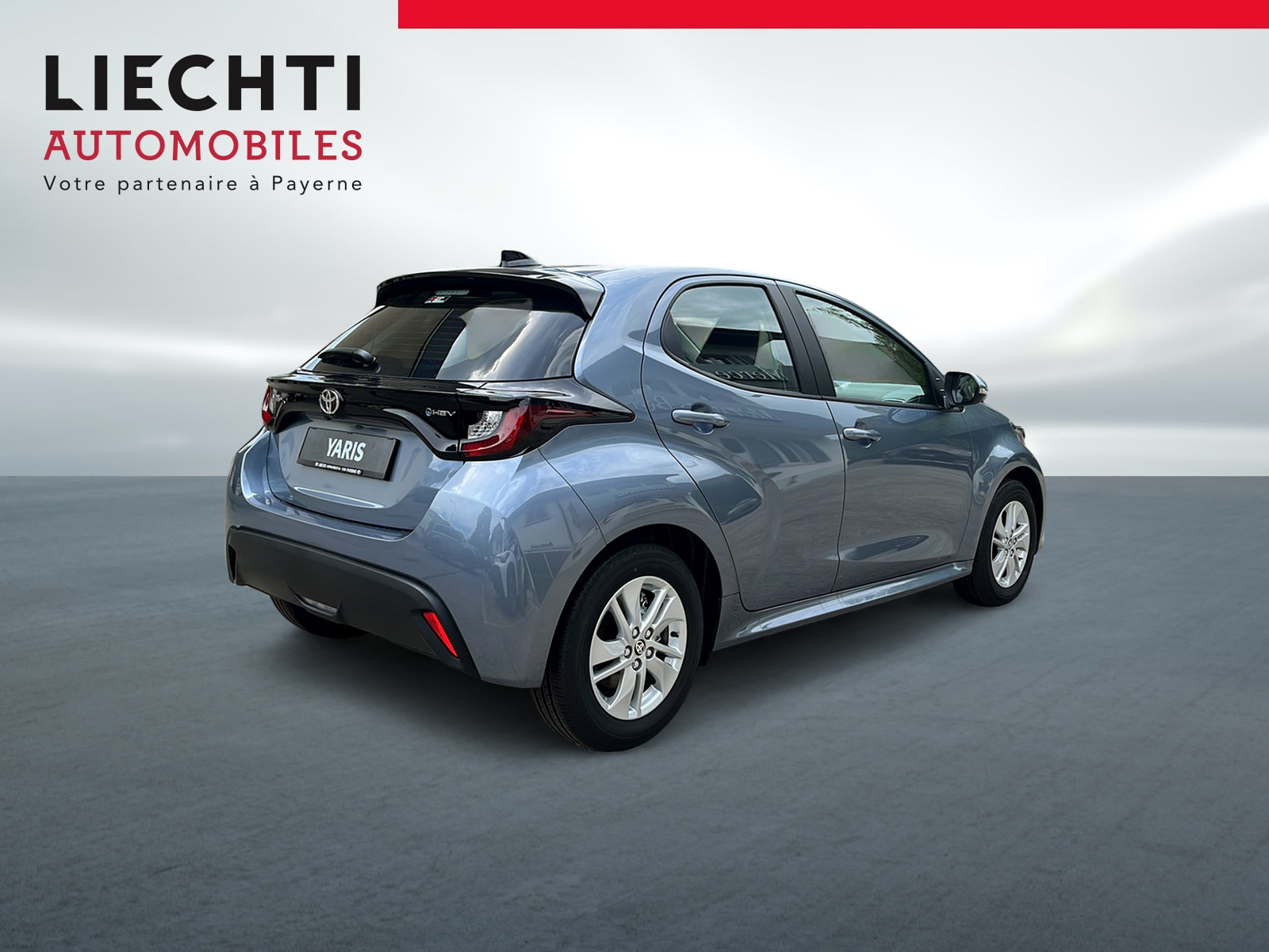 TOYOTA Yaris 1.5 Comfort e-CVT - 4