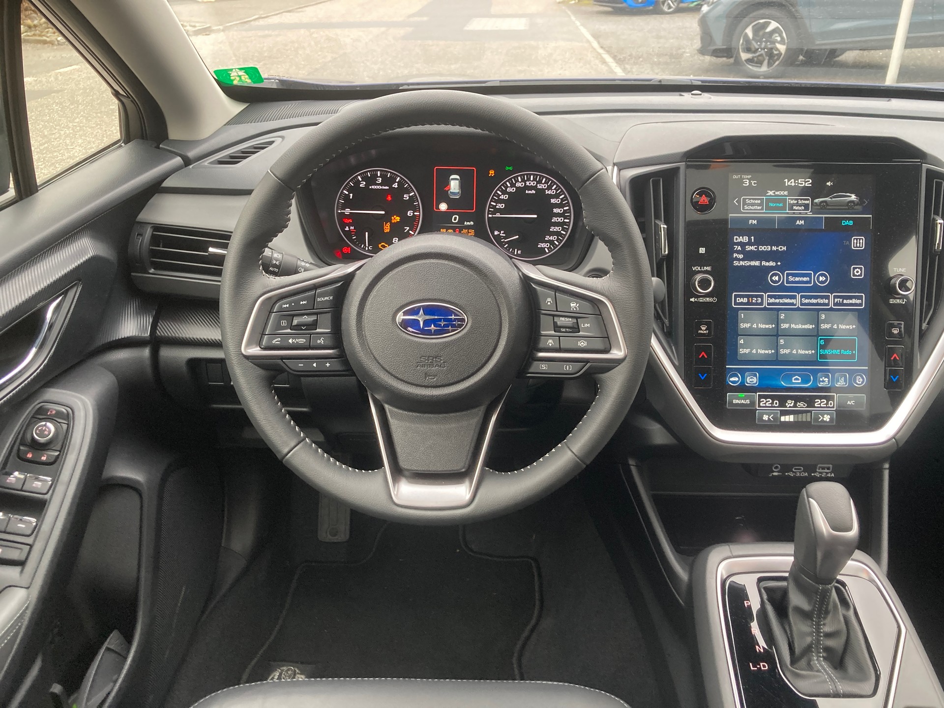 SUBARU Crosstrek 2.0 e-Boxer Luxury AWD Lineartronic - 13