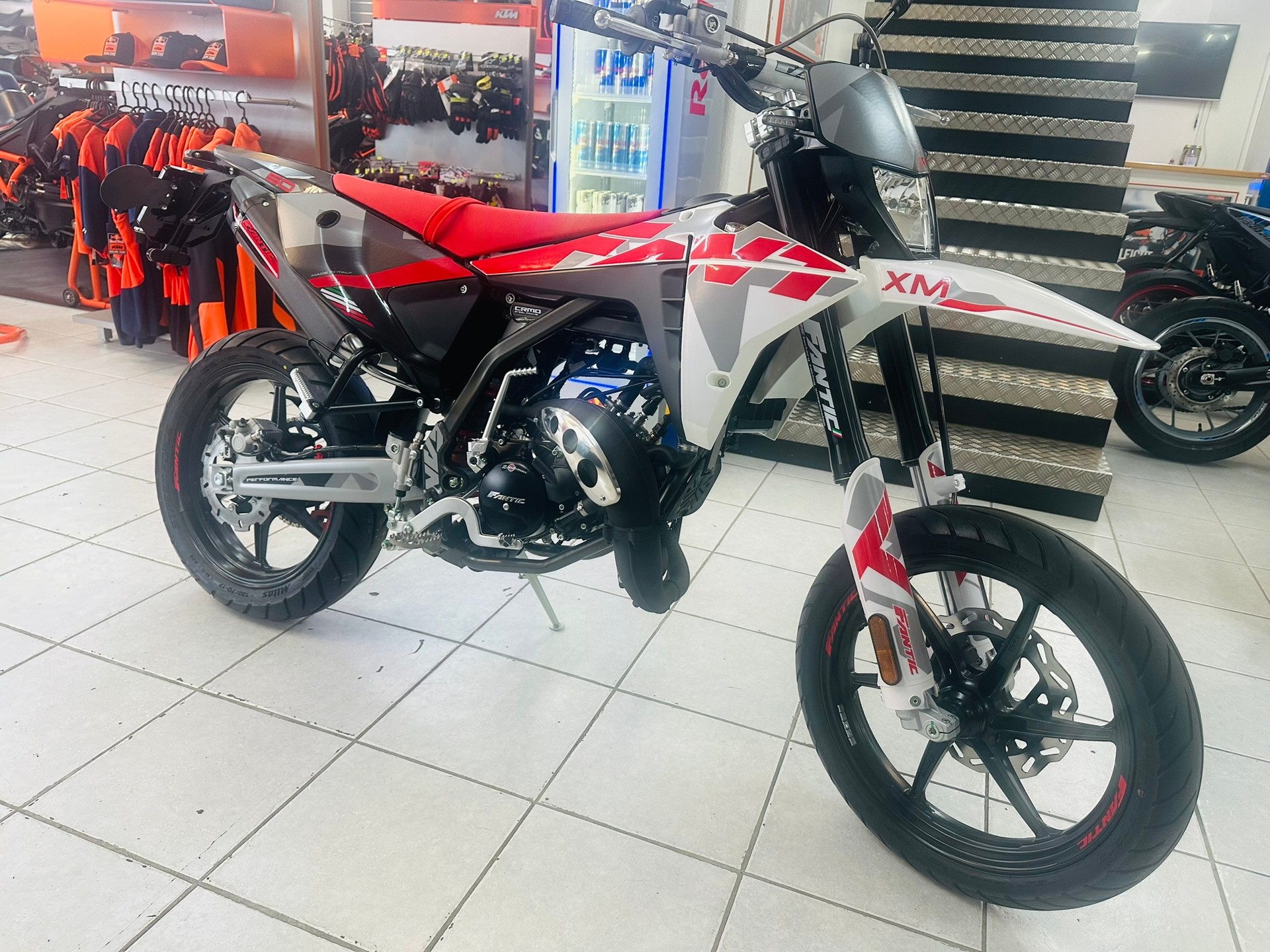 FANTIC XM 50 Motard Performance