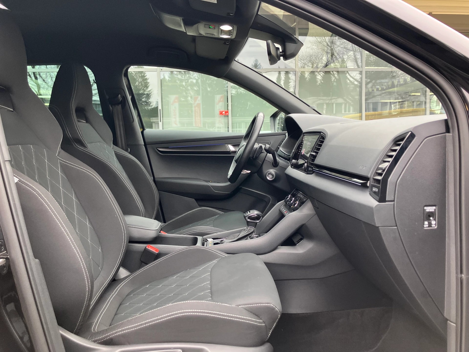 SKODA Karoq 2.0 TSI SportLine 4x4 DSG - 10