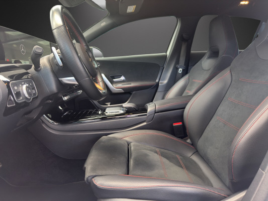 MERCEDES-BENZ A 180 Night Star AMG Line - 9