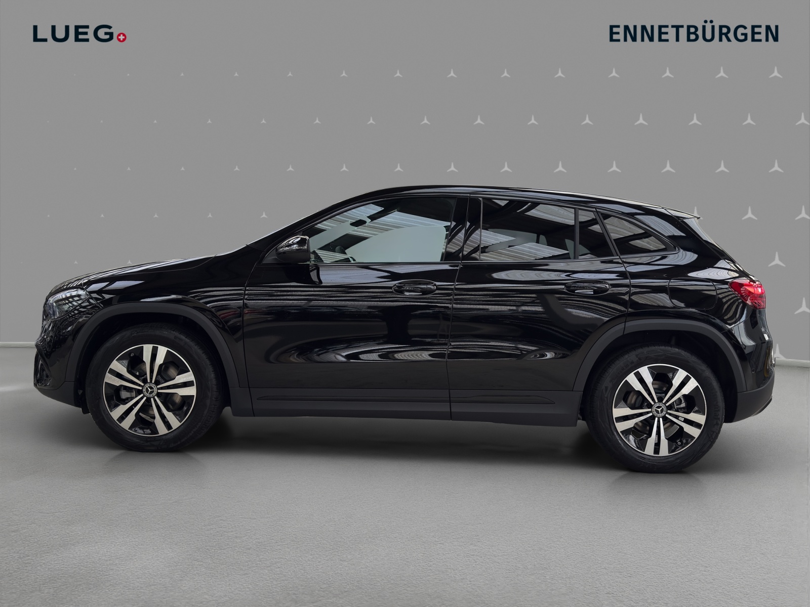 MERCEDES-BENZ GLA 200 Night Star 7G-DCT - 2