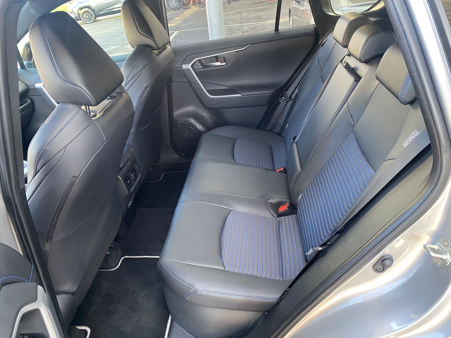 TOYOTA RAV-4 2.5 HSD Style e-CVT 4WD - 8