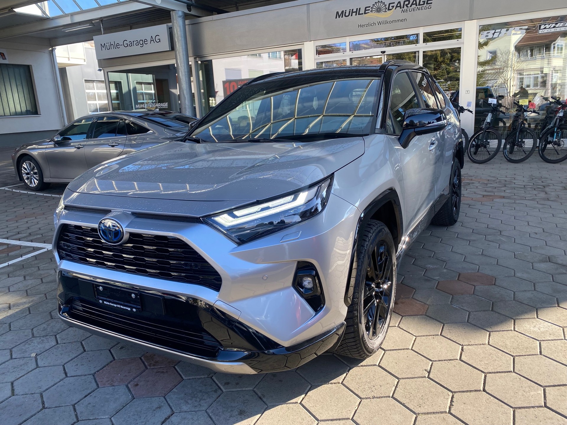 TOYOTA RAV-4 2.5 HSD Style e-CVT 4WD