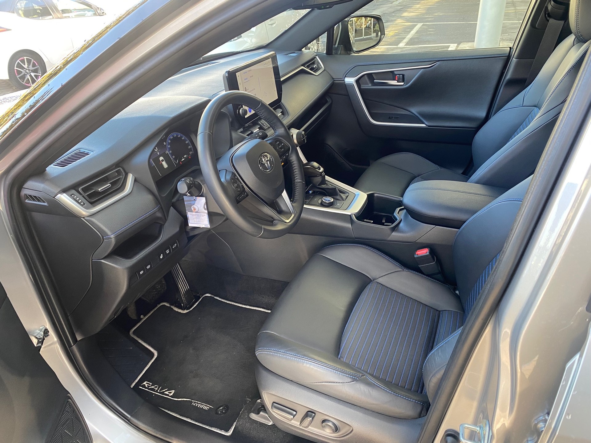 TOYOTA RAV-4 2.5 HSD Style e-CVT 4WD - 5