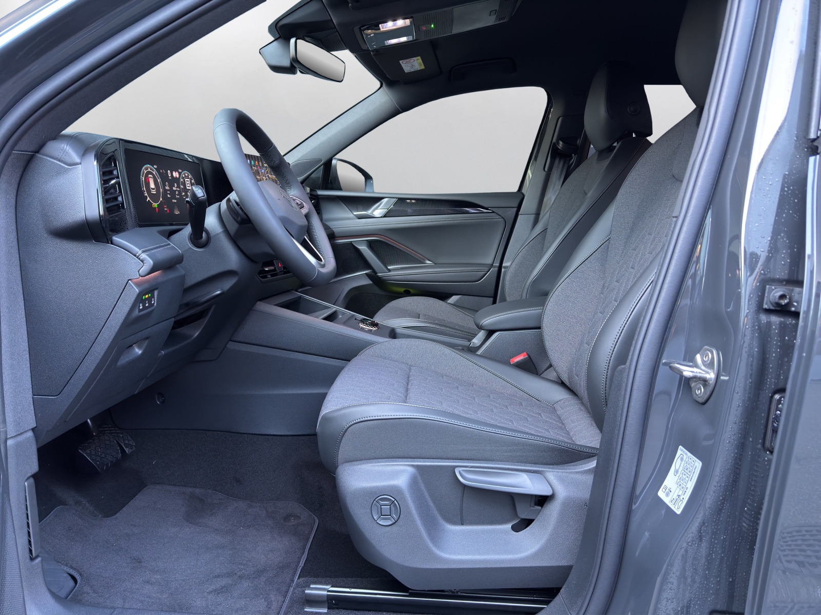 VW Tiguan 2.0 TSI DSG United 4Motion - 10