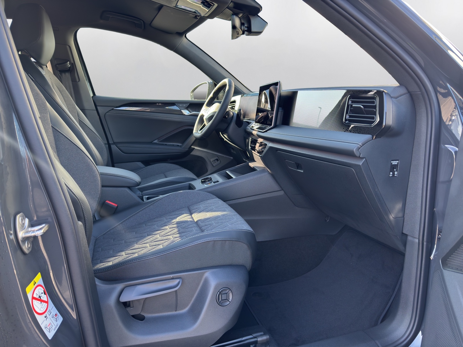 VW Tiguan 2.0 TSI DSG United 4Motion - 14