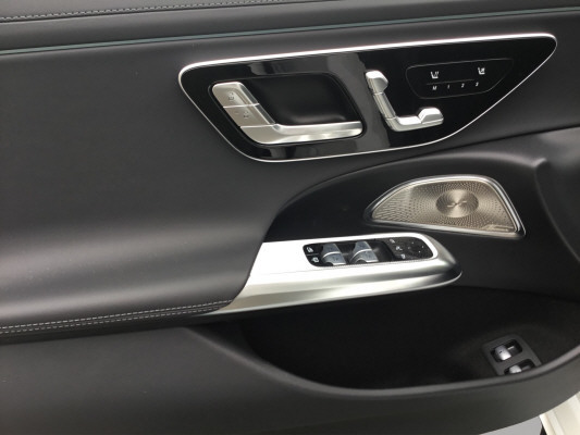 MERCEDES-BENZ E 53 AMG Hybrid 4Matic+ - 10