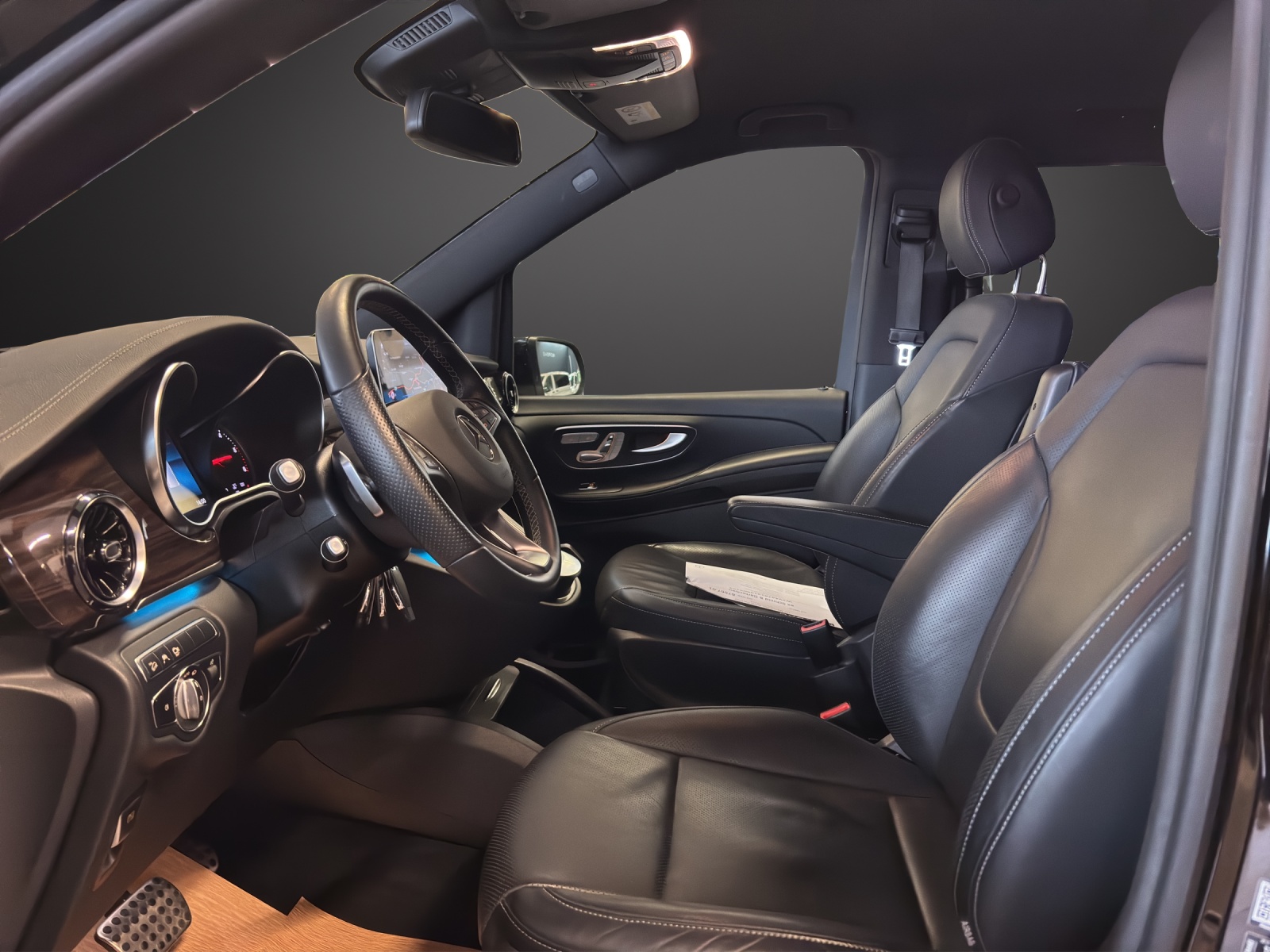 MERCEDES-BENZ V 300 d lang Avantgarde 4Matic 9G-Tronic - 10