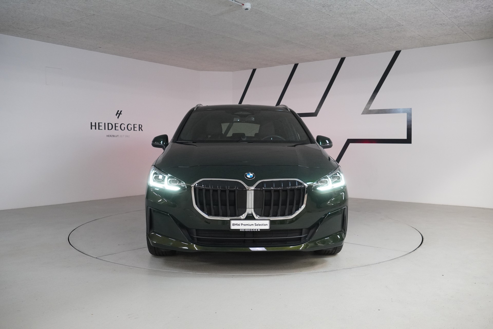 BMW 223i Active Tourer xDrive DKG - 2