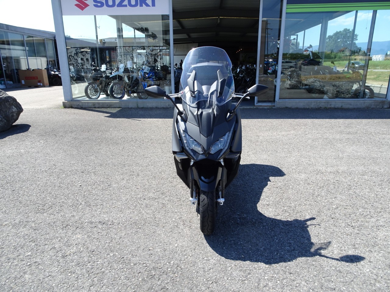 KYMCO AK 575i Premium (35kW) - 3