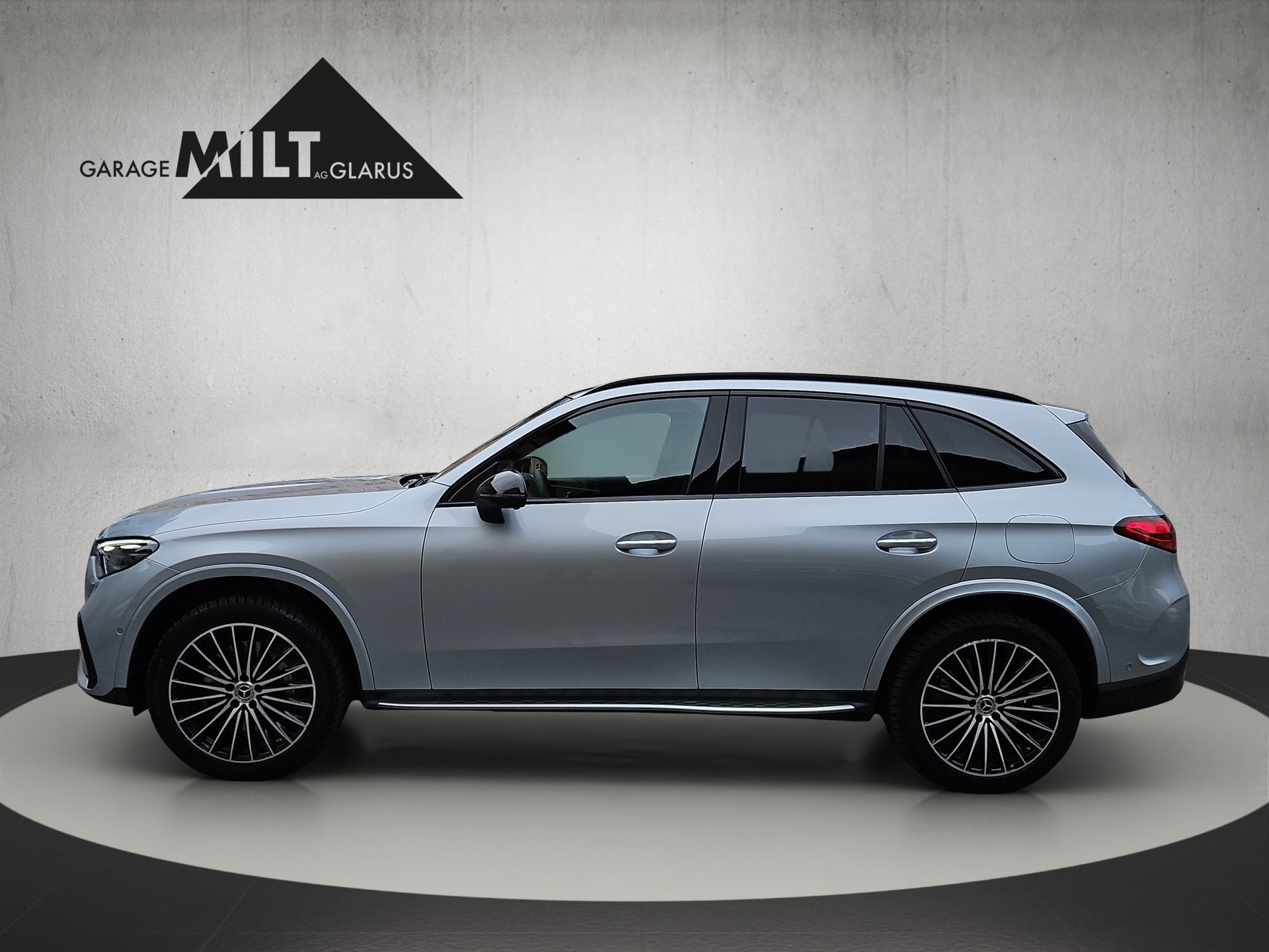 MERCEDES-BENZ GLC 300 e EQ Star AMG Line 4matic - 5