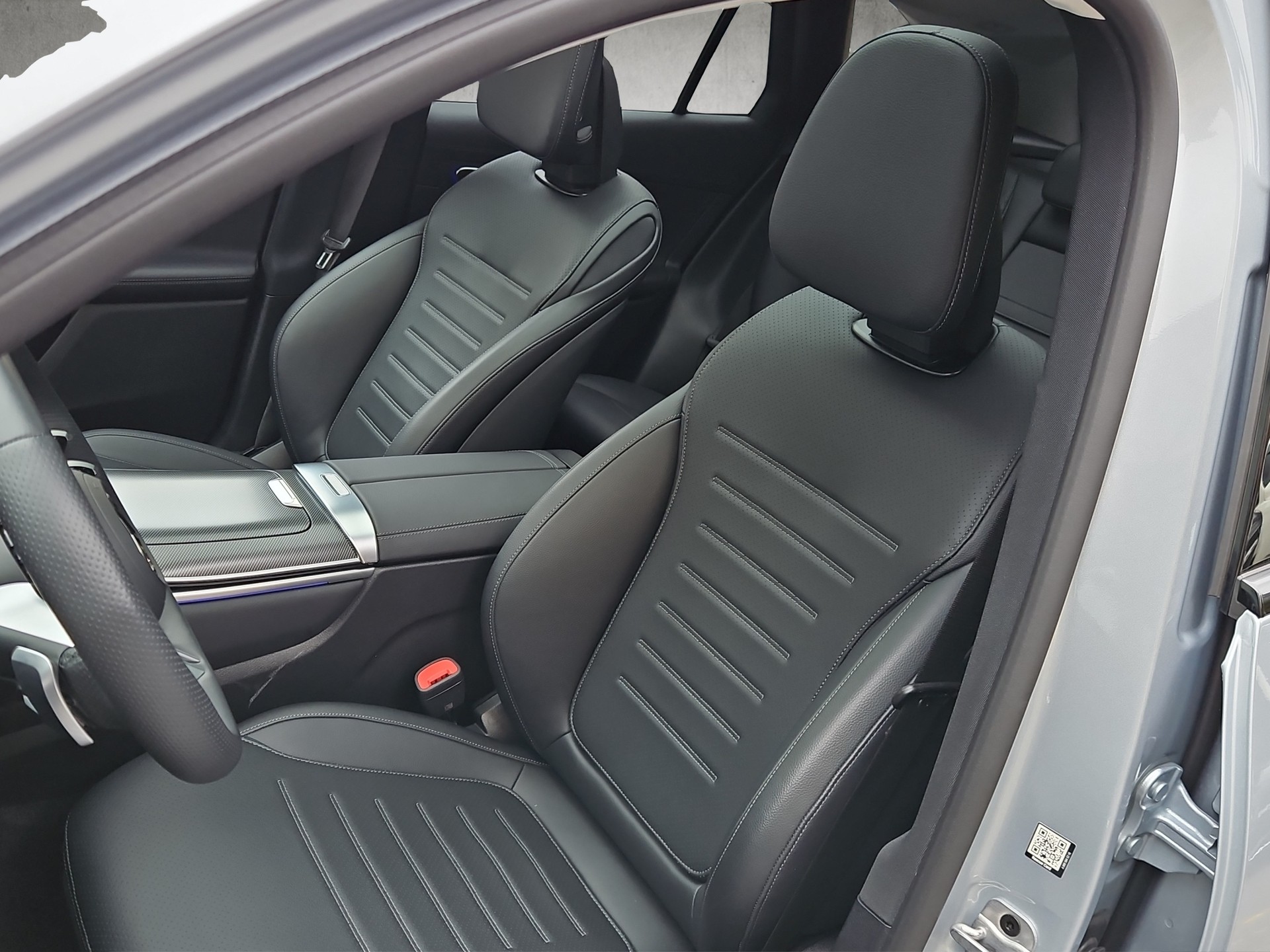 MERCEDES-BENZ GLC 300 e EQ Star AMG Line 4matic - 9