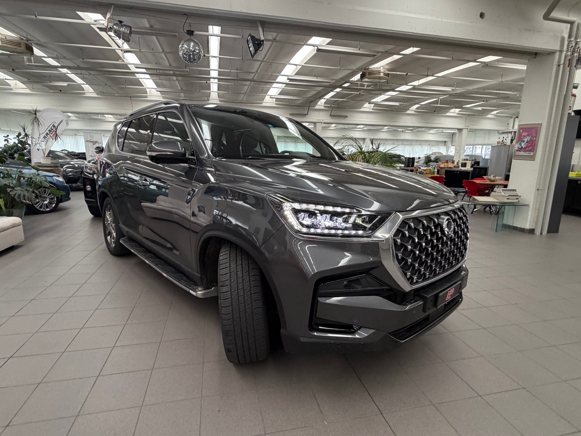 KGM-SsangYong Rexton 2.2 CRDi 7 Pl. Sapphire 4WD AT - 2