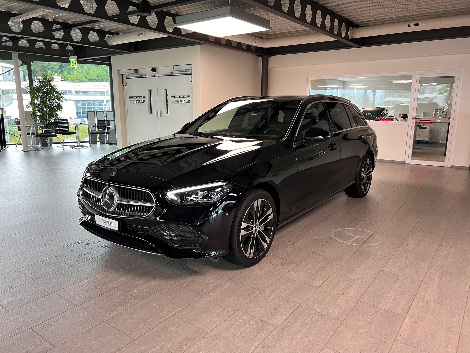 MERCEDES-BENZ C 300 e T EQ Hybrid - 4