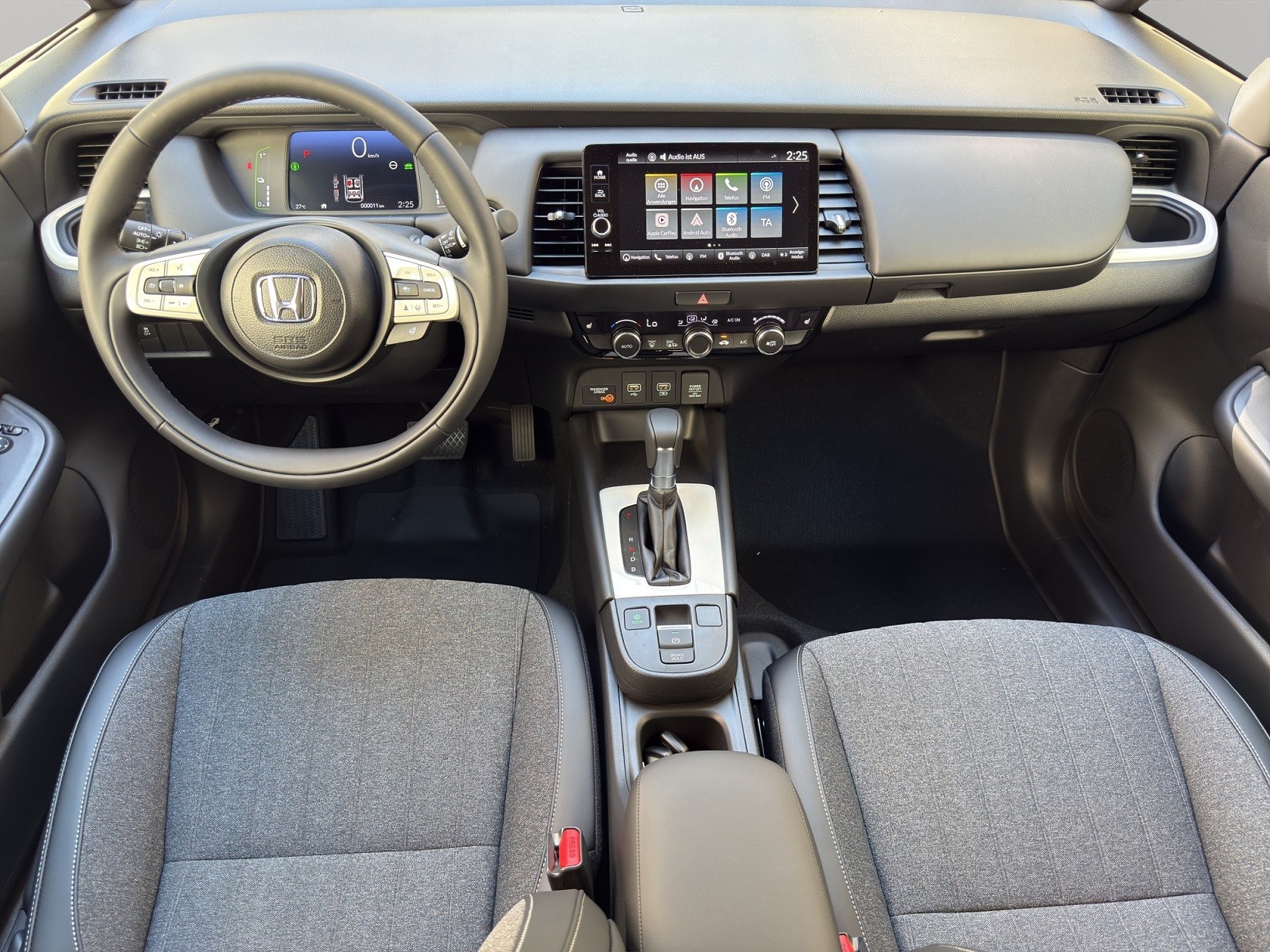 HONDA Jazz 1.5 i-MMD Advance - 8