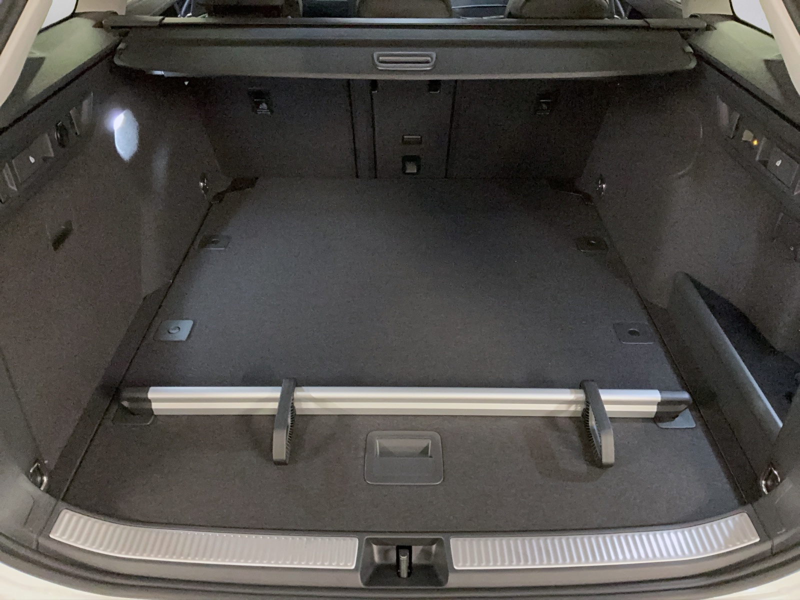 VW Passat Variant 2.0 TDI evo Business DSG - 12