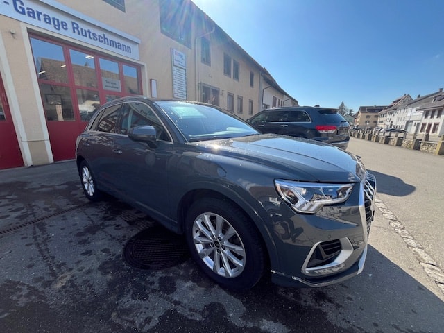 AUDI Q3 2.0 40 TDI Advanced quattro S-Tronic - 2