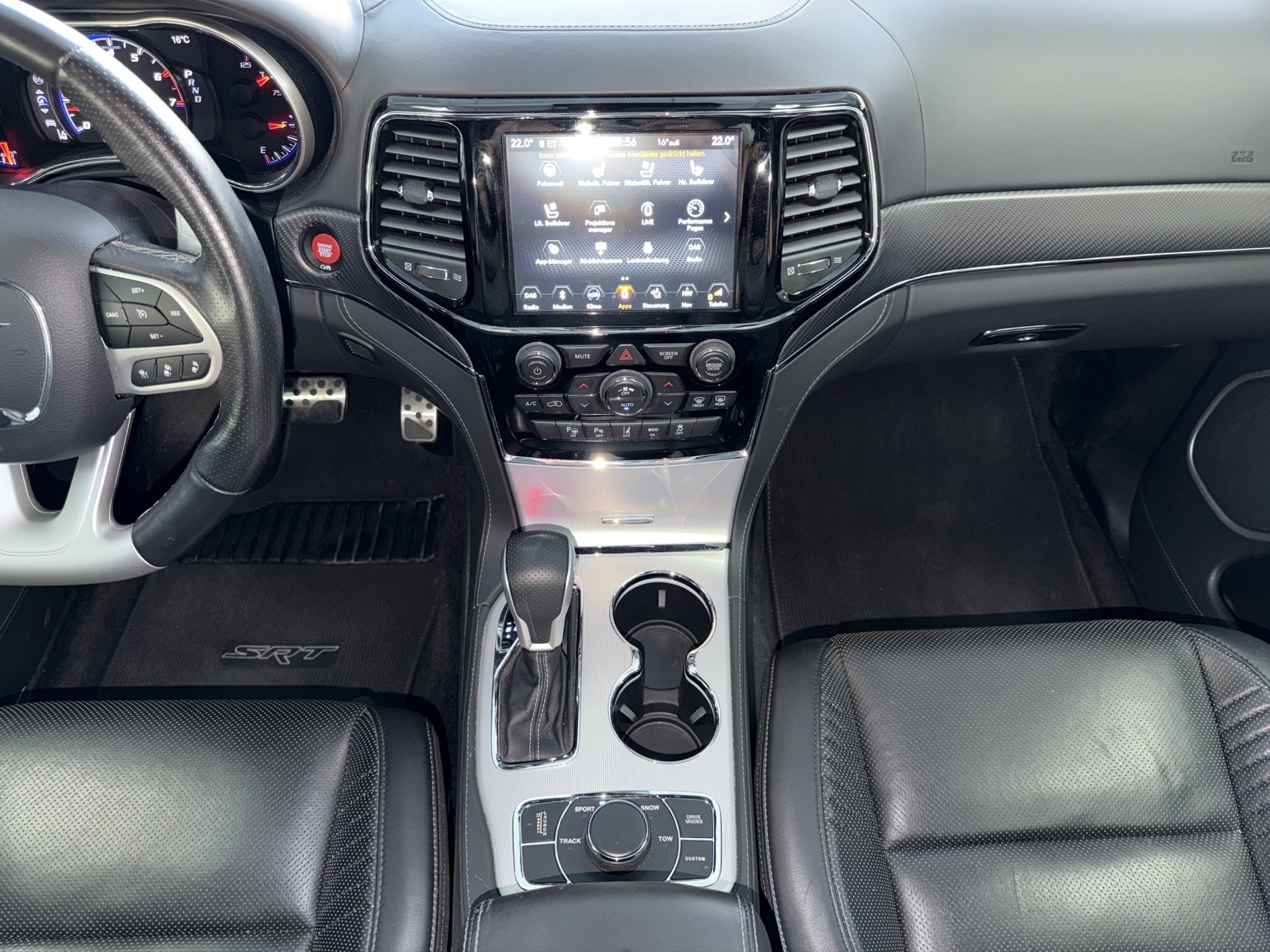 JEEP Grand Cherokee 6.4 V8 HEMI SRT8 Automatic - 9
