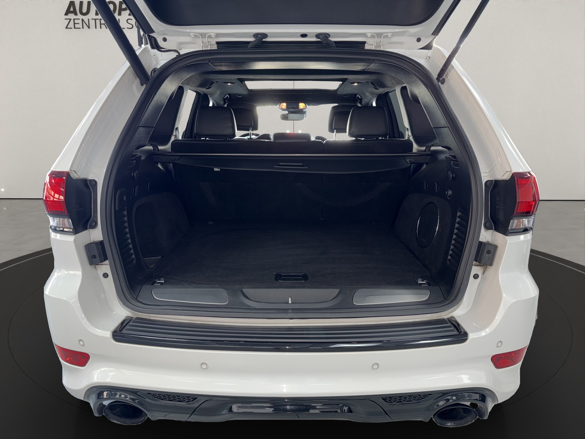 JEEP Grand Cherokee 6.4 V8 HEMI SRT8 Automatic - 12