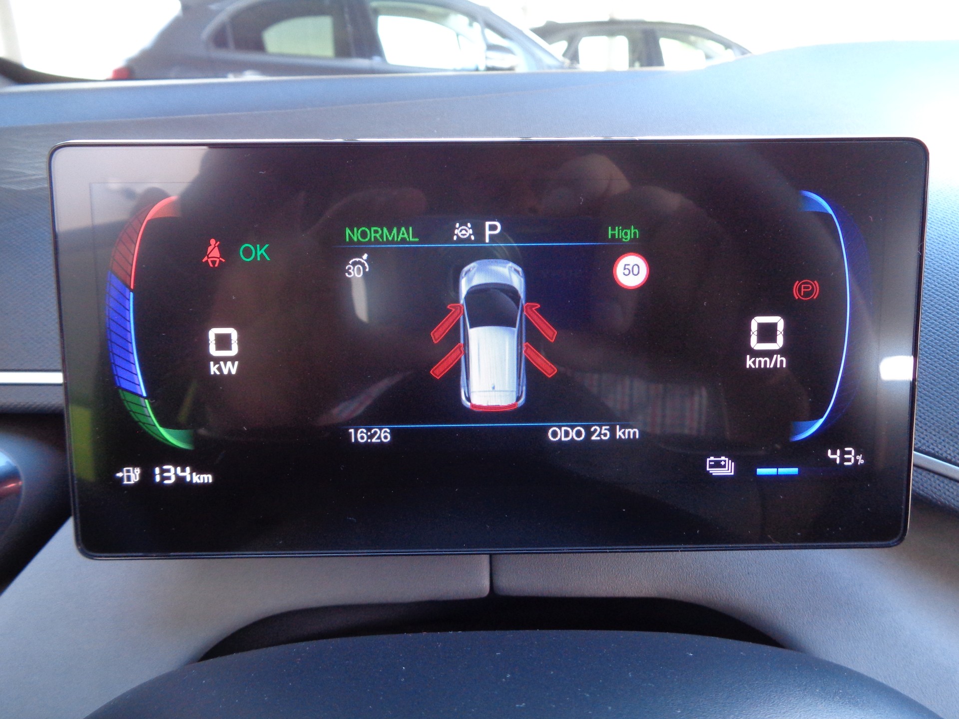 BYD Dolphin Surf 43 kWh Comfort - 10